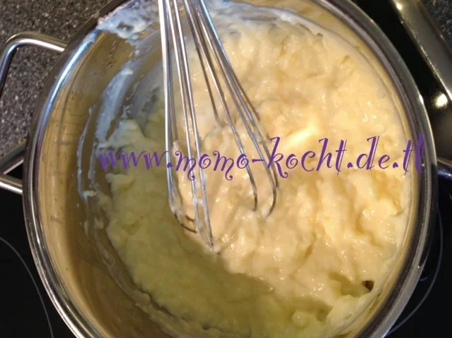 Vanillesahne mit roter Waldbeeren Grütze und Printen-Knusper - Rezept - Bild Nr. 2