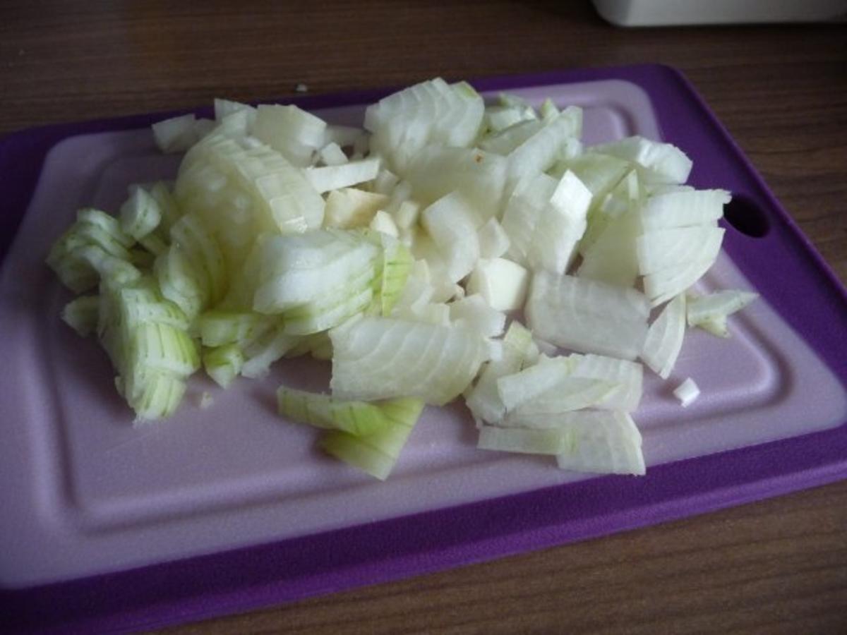 Küchenfee : Hack - Klopse an Gemüsesoße an Petersilienkartoffeln - Rezept - Bild Nr. 3