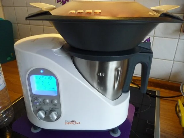 Küchenfee : Hack - Klopse an Gemüsesoße an Petersilienkartoffeln - Rezept - Bild Nr. 11