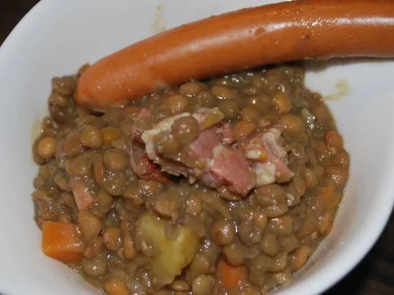 Papas klassische Linsensuppe - Rezept - Bild Nr. 2