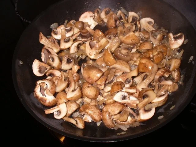 Rezept: Rinderfiletsteak mit Champignons Bild Nr. 8 Rinderfiletsteak mit Champignons - Rezept - Bild Nr. 8