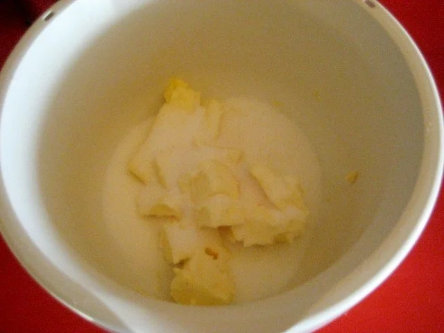 Buttermilch Gugelhupf - Rezept - Bild Nr. 3