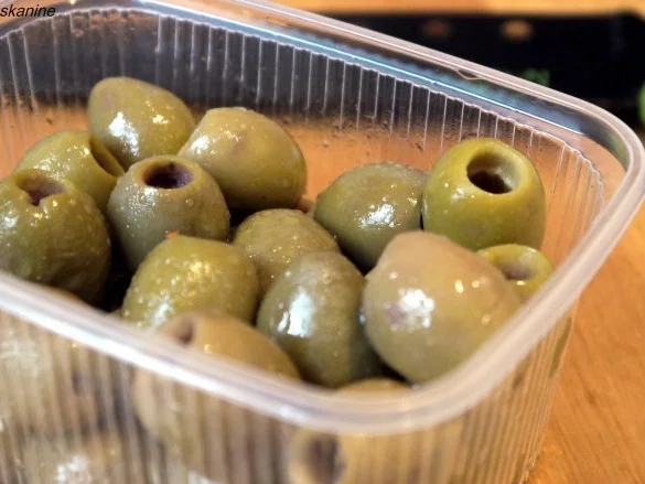 Rezept: Oliven-Orangen-Pesto Bild Nr. 4 Oliven-Orangen-Pesto - Rezept - Bild Nr. 4