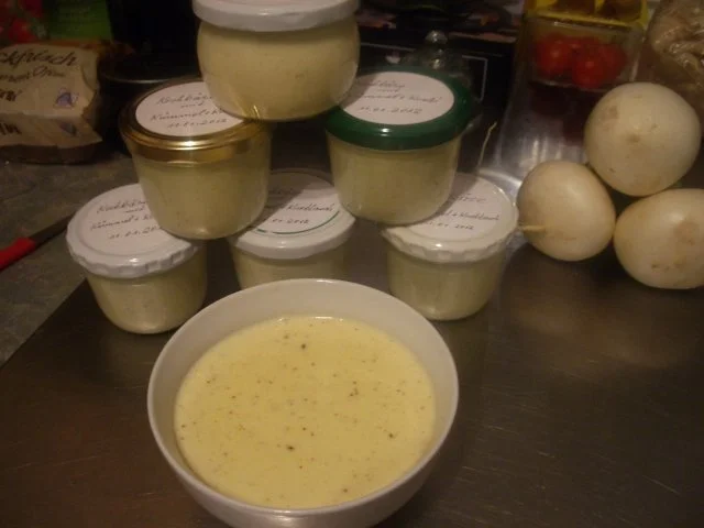 Kochkäse selbstgekocht mit Kümmel und Knoblauch - Rezept - Bild Nr. 6