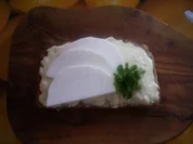 Kochkäse selbstgekocht mit Kümmel und Knoblauch - Rezept