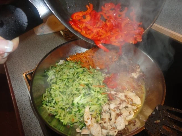 Puten Pfanne mit cremiger Zitronen Sauce - Rezept - Bild Nr. 5