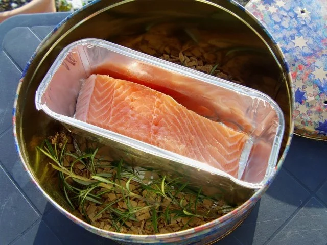 Rezept: Feines Lachsfilet aus der Keksdose Bild Nr. 5 Feines Lachsfilet aus der Keksdose - Rezept - Bild Nr. 5