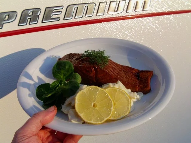 Rezept: Feines Lachsfilet aus der Keksdose Bild Nr. 11 Feines Lachsfilet aus der Keksdose - Rezept - Bild Nr. 11