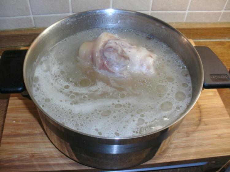 Bouillon Gemüse Kartoffel Terrine mit Eisbein Rezept kochbar.de