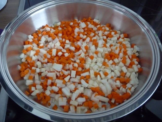 Vegan : Gemüsebolognese mit Nudel-Mix und Salat - Rezept - Bild Nr. 11