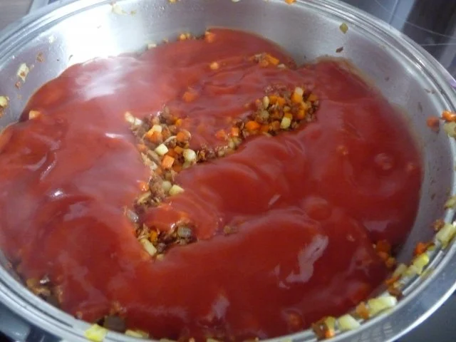 Vegan : Gemüsebolognese mit Nudel-Mix und Salat - Rezept - Bild Nr. 16