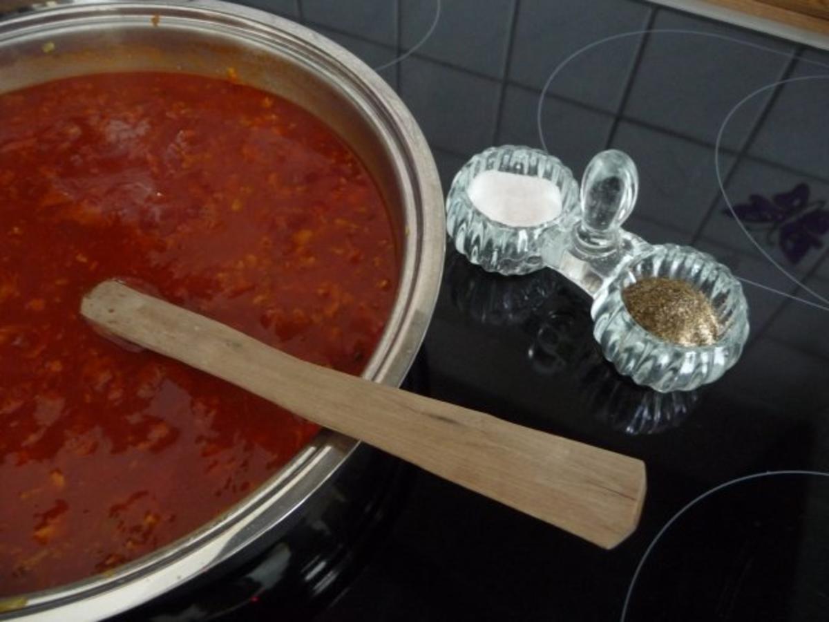 Vegan : Gemüsebolognese mit Nudel-Mix und Salat - Rezept - Bild Nr. 17