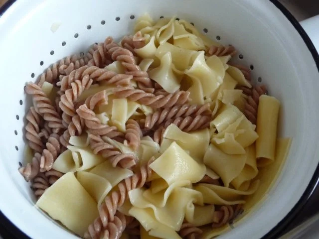 Vegan : Gemüsebolognese mit Nudel-Mix und Salat - Rezept - Bild Nr. 20