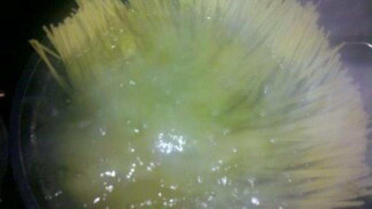 Liguine mit Fenchel-Salami-Tomtenstücken - Rezept - Bild Nr. 8