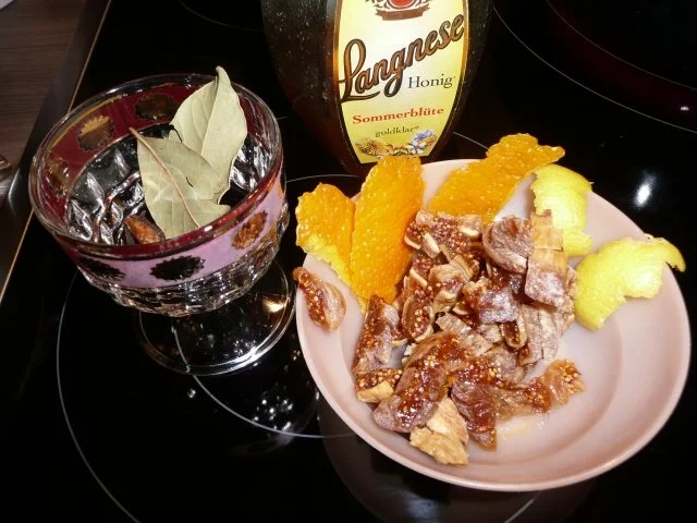 Schweinekamm-braten, Karotten & Prinzessbohnen & Nudeln - Rezept - Bild Nr. 4