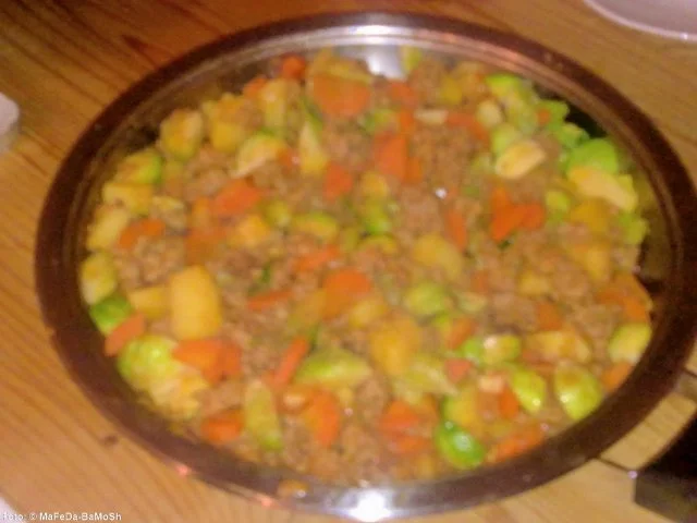 Rosenkohl-Hack-Pfanne - Rezept