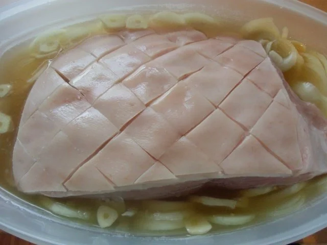 Rezept: Krustenbraten Bild Nr. 2 Krustenbraten - Rezept - Bild Nr. 2