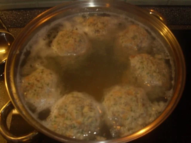 Dreierlei Semmelknödel - Rezept - Bild Nr. 4