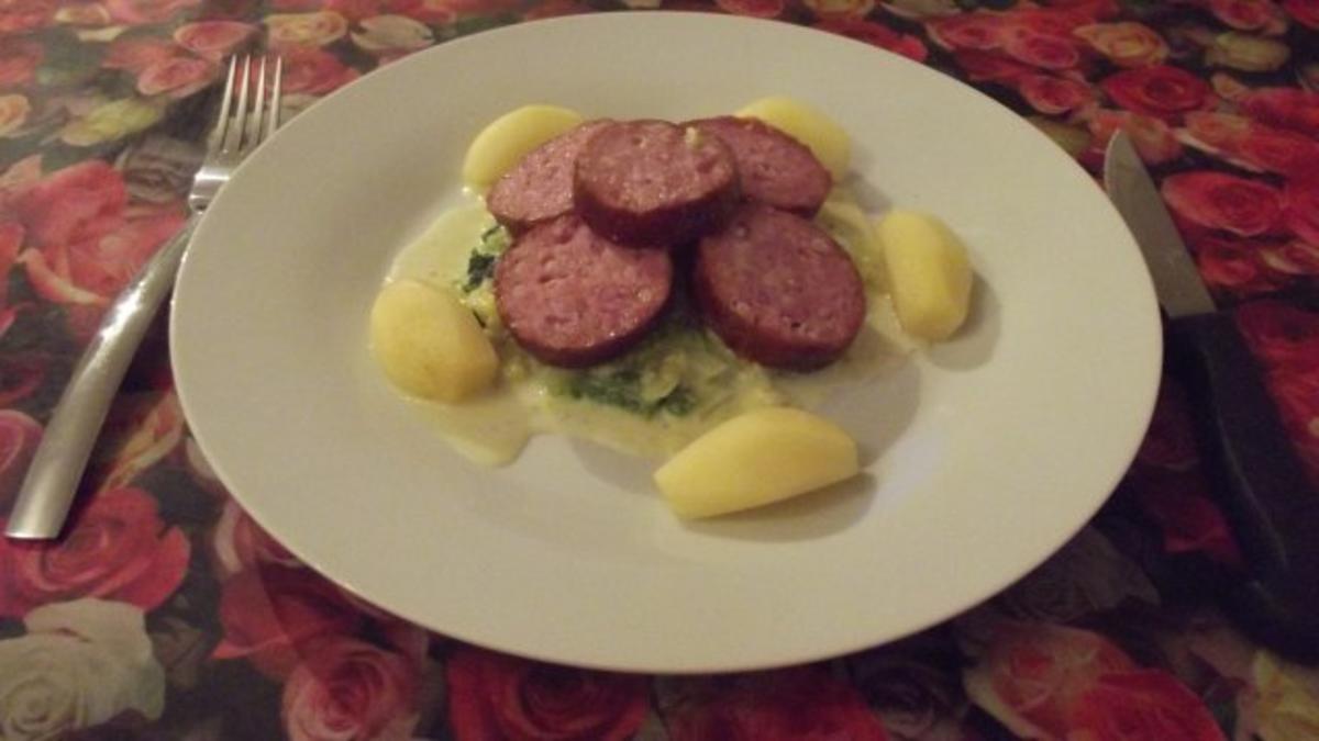 SAUCISSON  IM BERGHEU  nach ÄLPLER -ART - Rezept