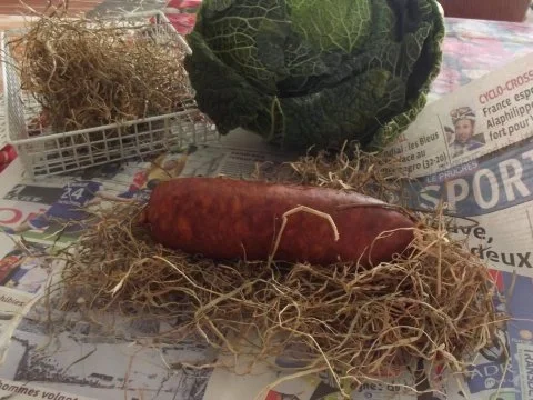 SAUCISSON  IM BERGHEU  nach ÄLPLER -ART - Rezept - Bild Nr. 2