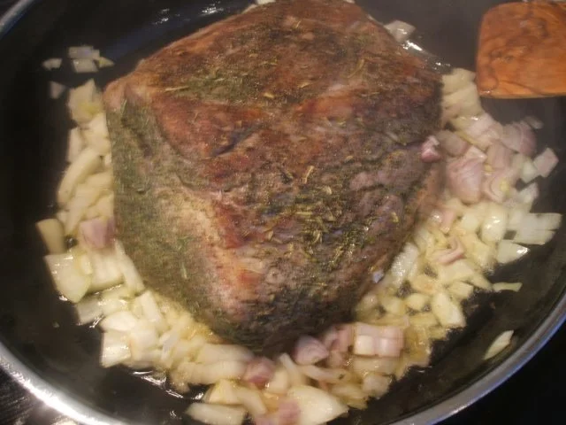 Rezept: Fleisch: Rosmarinbraten in Biersoße mit Honigspätzle Bild Nr. 6 Fleisch: Rosmarinbraten in Biersoße mit Honigspätzle - Rezept - Bild Nr. 6