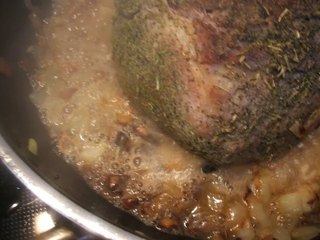 Rezept: Fleisch: Rosmarinbraten in Biersoße mit Honigspätzle Bild Nr. 8 Fleisch: Rosmarinbraten in Biersoße mit Honigspätzle - Rezept - Bild Nr. 8