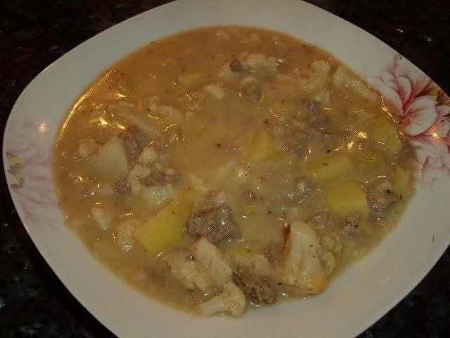 Rezept: Blumenkohl-Hack-Eintopf Blumenkohl-Hack-Eintopf - Rezept