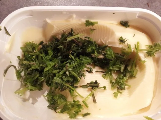 Meine frische Garten-Kräuterbutter - Rezept - Bild Nr. 2