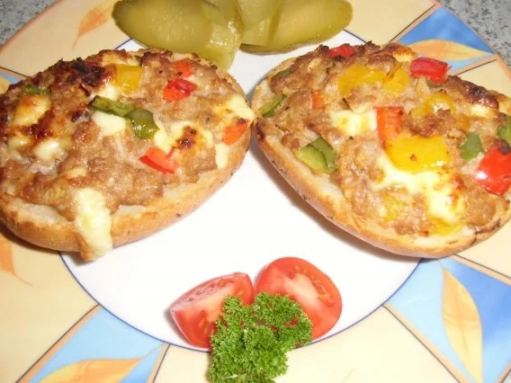 ❤ Hackfleisch - Pizzabrötchen ❤ - Rezept