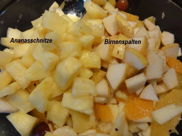 Dessert:   frischer OBSTSALAT mit Nüssen - Rezept - Bild Nr. 5