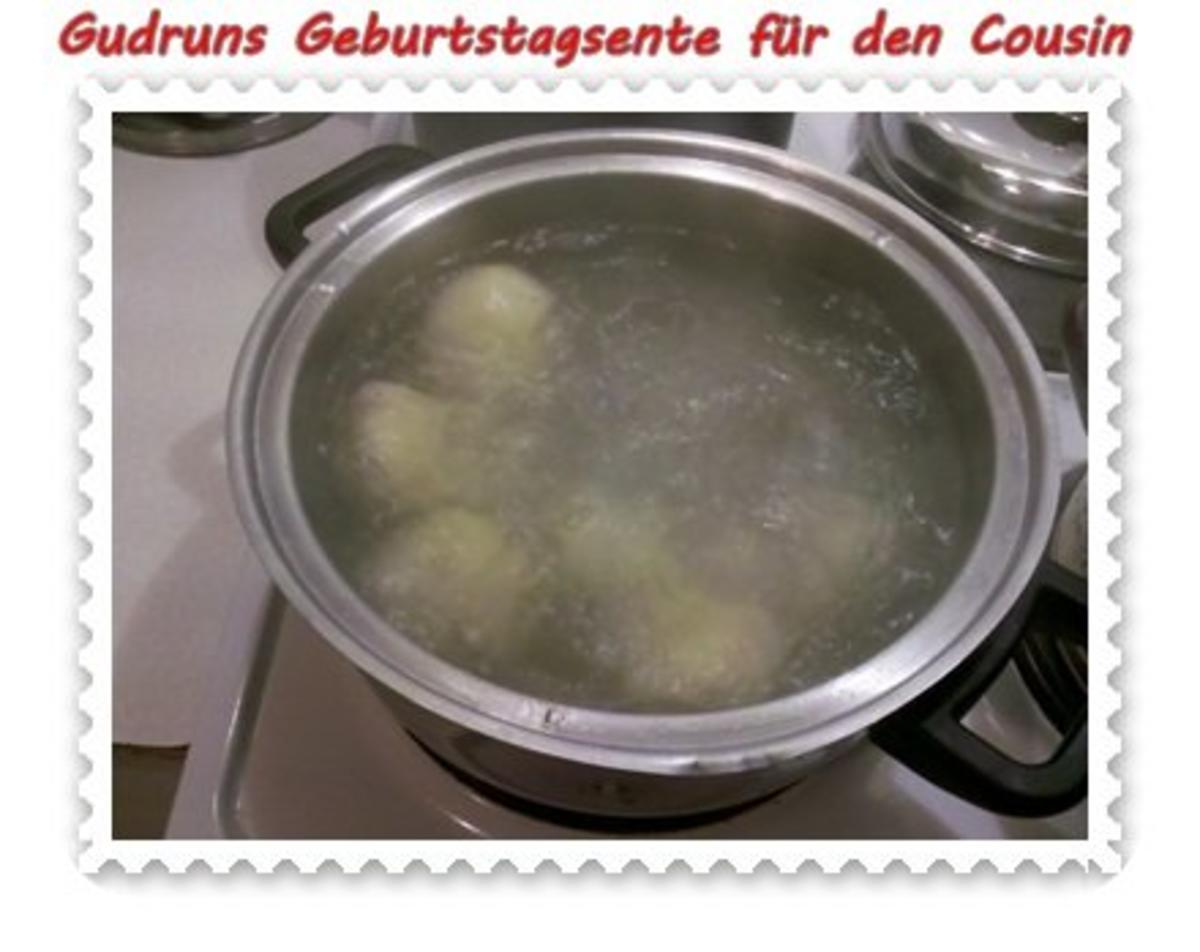 Geflügel: Kräuterschlemmerente mit Ofengemüse, Gorgonzolasoße und Klöße - Rezept - Bild Nr. 12