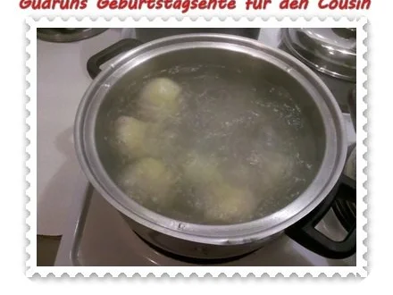 Geflügel: Kräuterschlemmerente mit Ofengemüse, Gorgonzolasoße und Klöße - Rezept - Bild Nr. 12