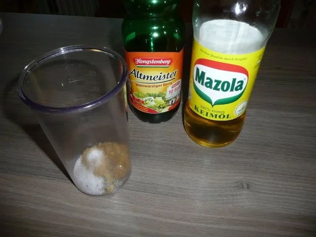 Lyoner-Wurstsalat dazu Krischtelscher - Rezept - Bild Nr. 2