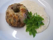 Rezept: Knรถdel: Gemรผseknรถdel auf Meerrettich-Kรคse-Soรe Knรถdel: Gemรผseknรถdel auf Meerrettich-Kรคse-Soรe - Rezept