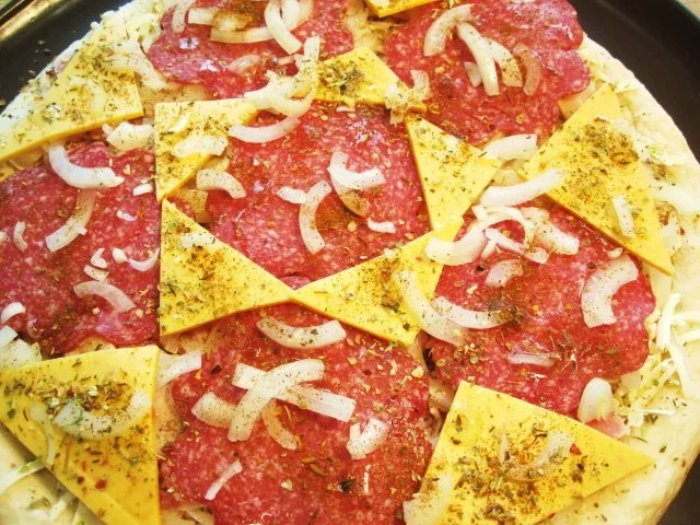 Verlegenheits-Pizza ... - Rezept - Bild Nr. 3