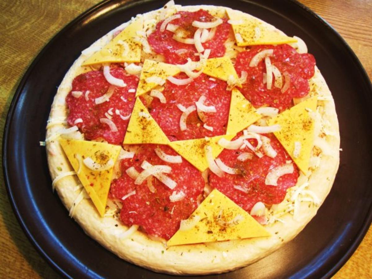 Bilder für Verlegenheits-Pizza ... - Rezept