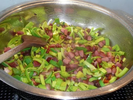 Rezept: Pasta: Spaghettipfanne Bild Nr. 2 Pasta: Spaghettipfanne - Rezept - Bild Nr. 2