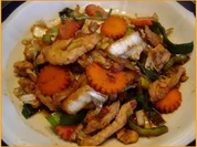 Chinakohl-Wok mit Hähnchenbrustfiletstreifen - Rezept