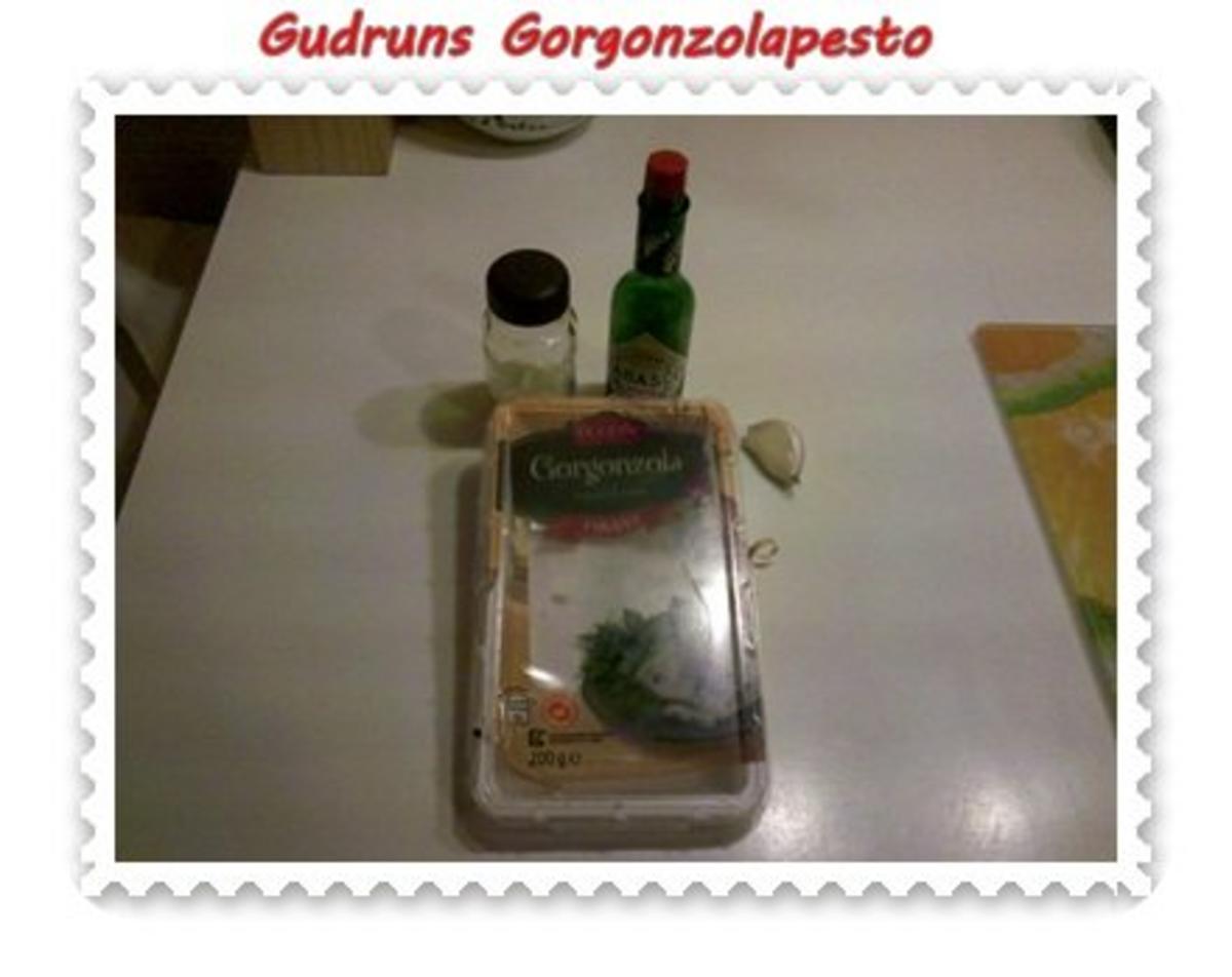 Nudeln: Gorgonzolapesto auf die Schnelle mit Spaghetti - Rezept - Bild Nr. 2