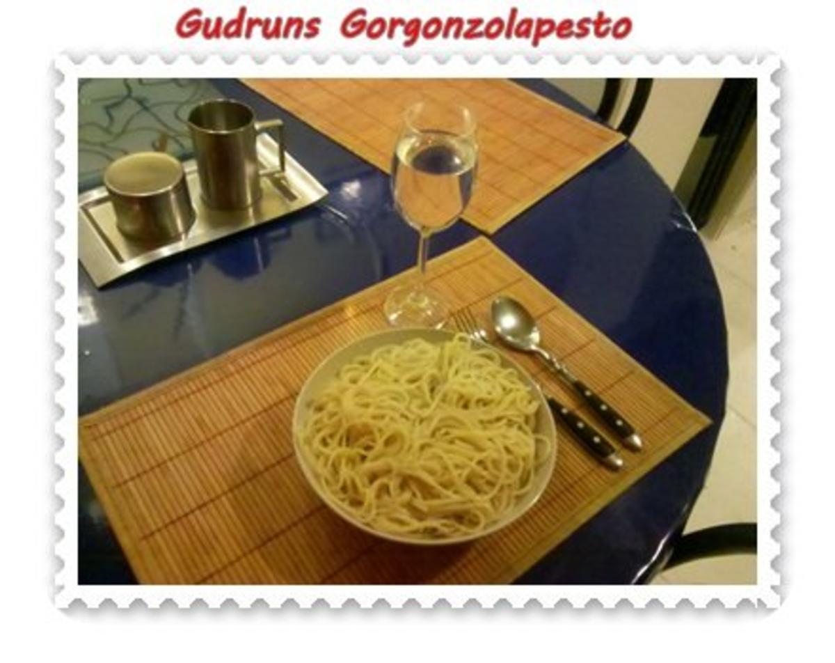Nudeln: Gorgonzolapesto auf die Schnelle mit Spaghetti - Rezept - Bild Nr. 9