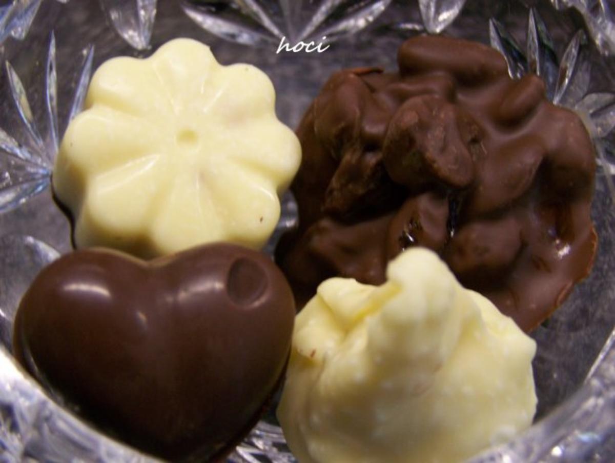 mes quatre chocolats fovoriten ~ mein vier Pralinen Favoriten - Rezept
Durch HOCI