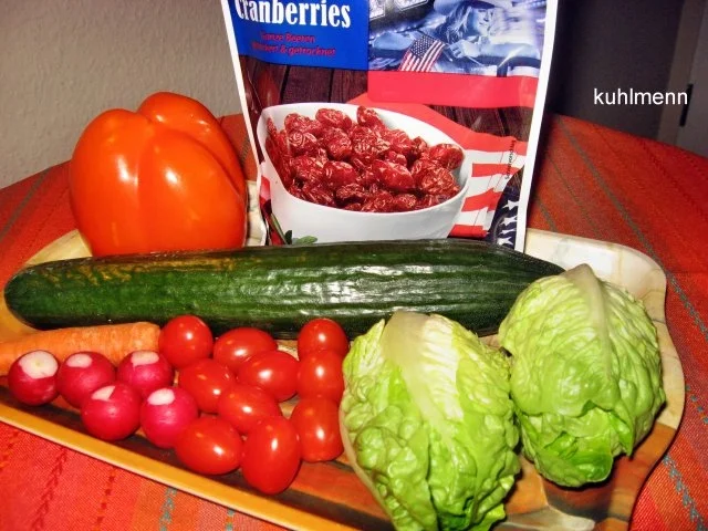 Bunter Salat-Teller mit gebratenen Frischlings-Filet-Streifen - Rezept - Bild Nr. 3