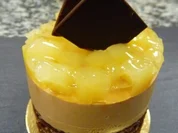 Nougatsahnetörtchen mit Gewürzbirne - Rezept