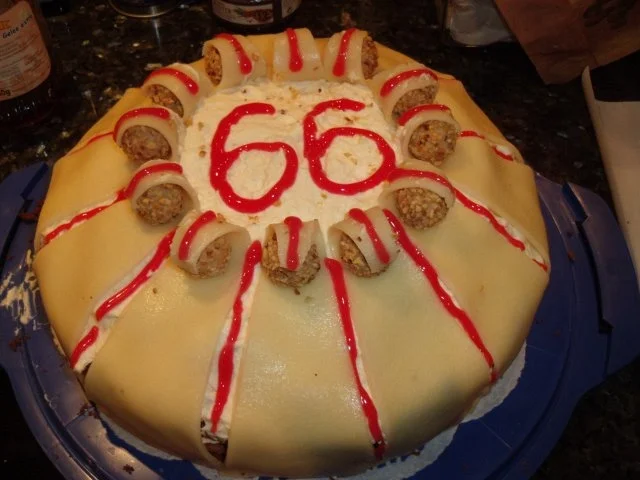 Marzipan-Creme-Torte - Rezept