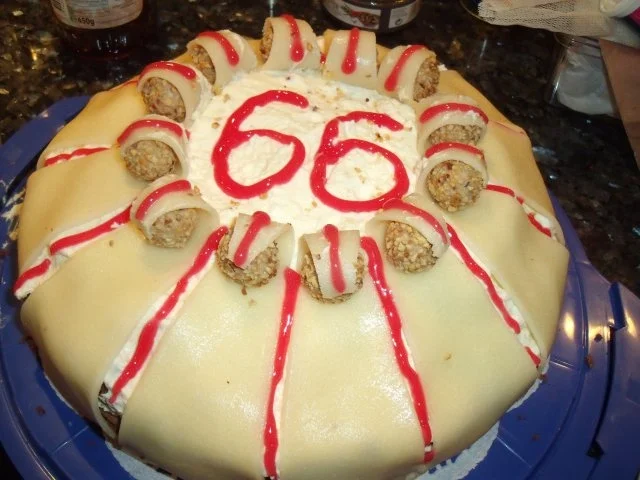 Marzipan-Creme-Torte - Rezept - Bild Nr. 2