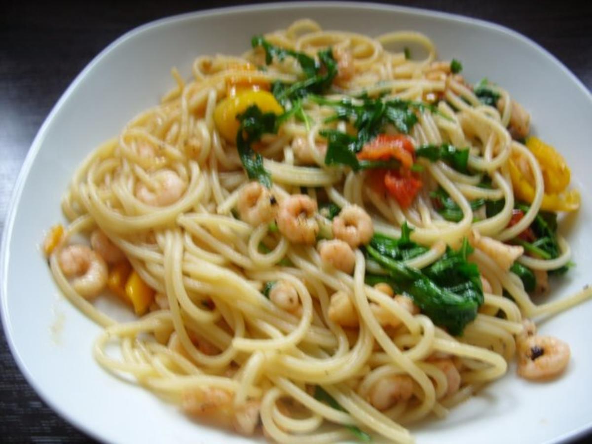 Spaghetti mit Garnelen und Rucola - Rezept - Bild Nr. 2