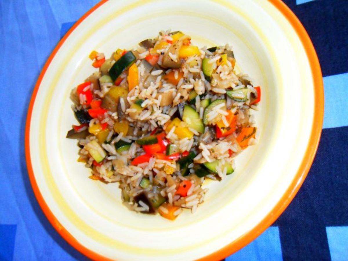 Buntes Ratatouille mit Reis - Rezept mit Bild - kochbar.de