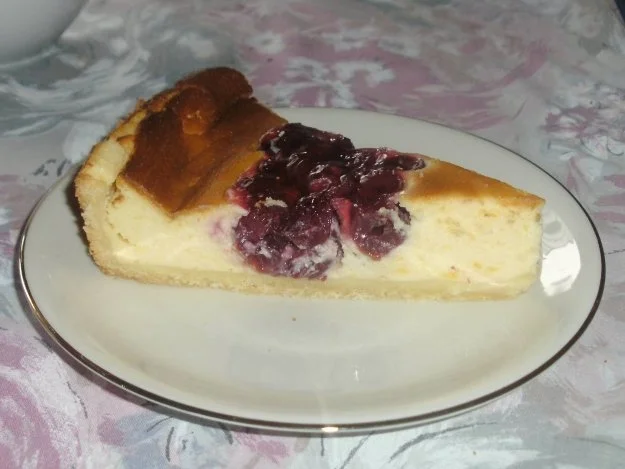 Käsekuchen mit Sauerkirschen - Rezept - Bild Nr. 3