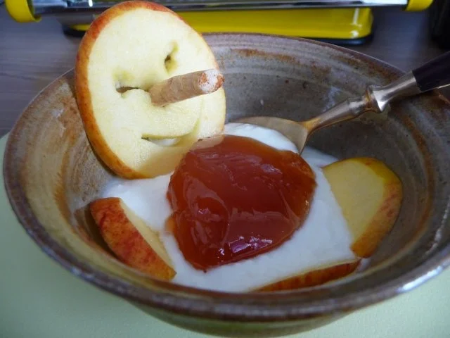 Dessert : Selbstgemachter Joghurt mit Quittengelee - Rezept