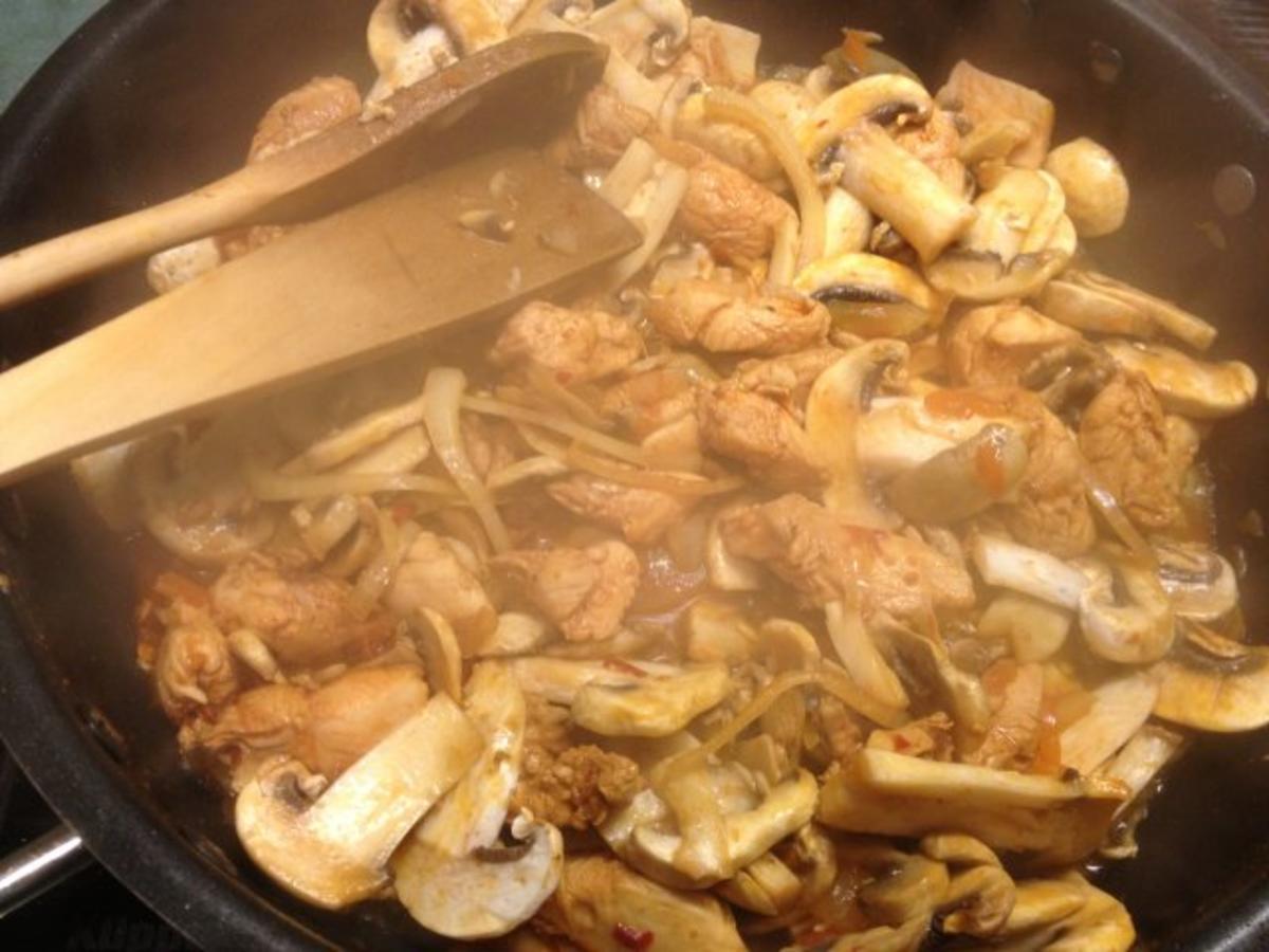 scharfe Hähnchen-Gemüse Pfanne - Rezept